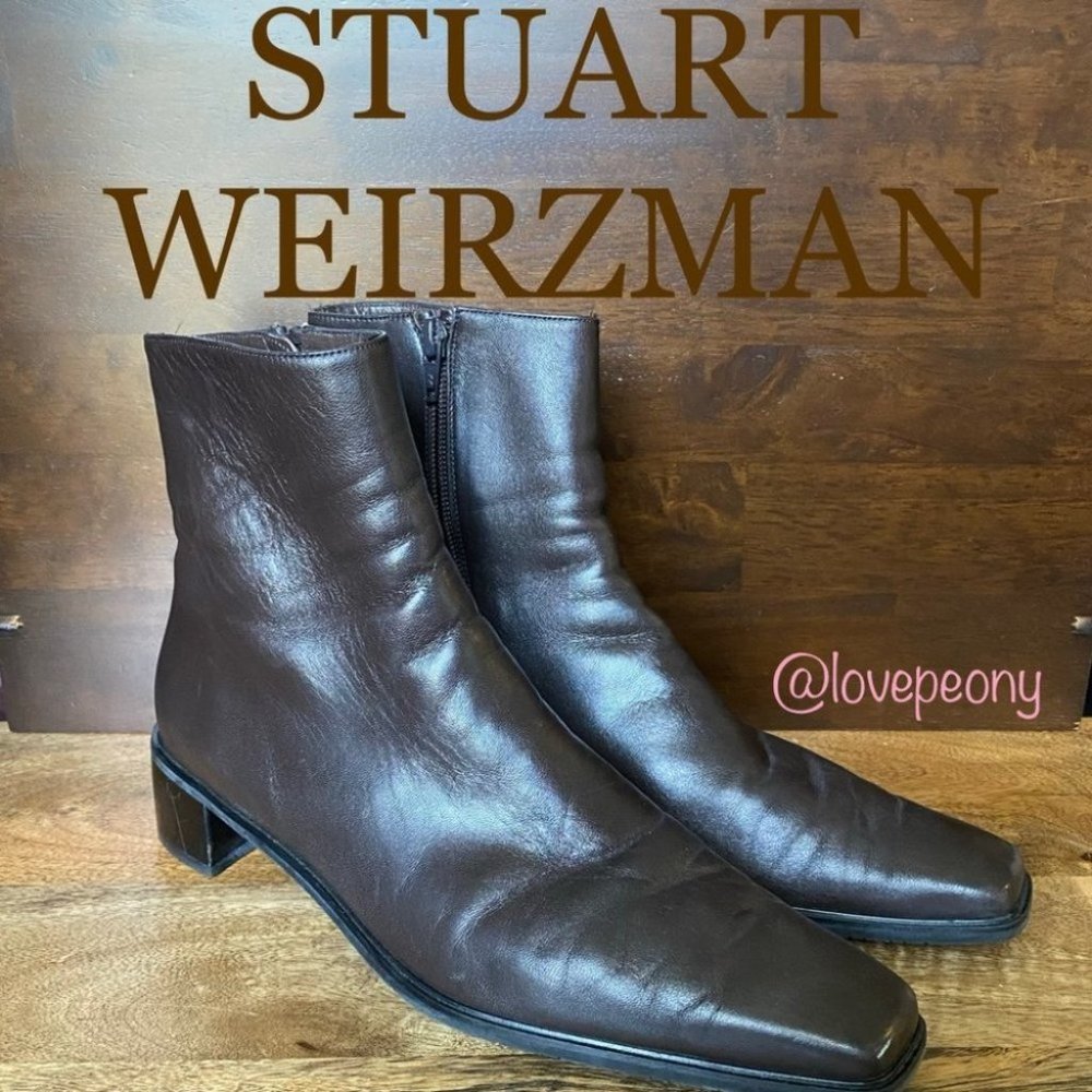 Vintage STUART WEITZMAN SquareToe Brown leather Bootie